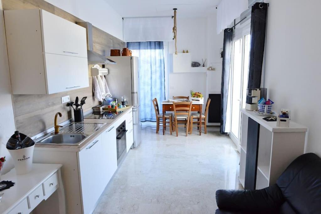 Lippolis Home Monopoli - Locazione Turistica Екстер'єр фото
